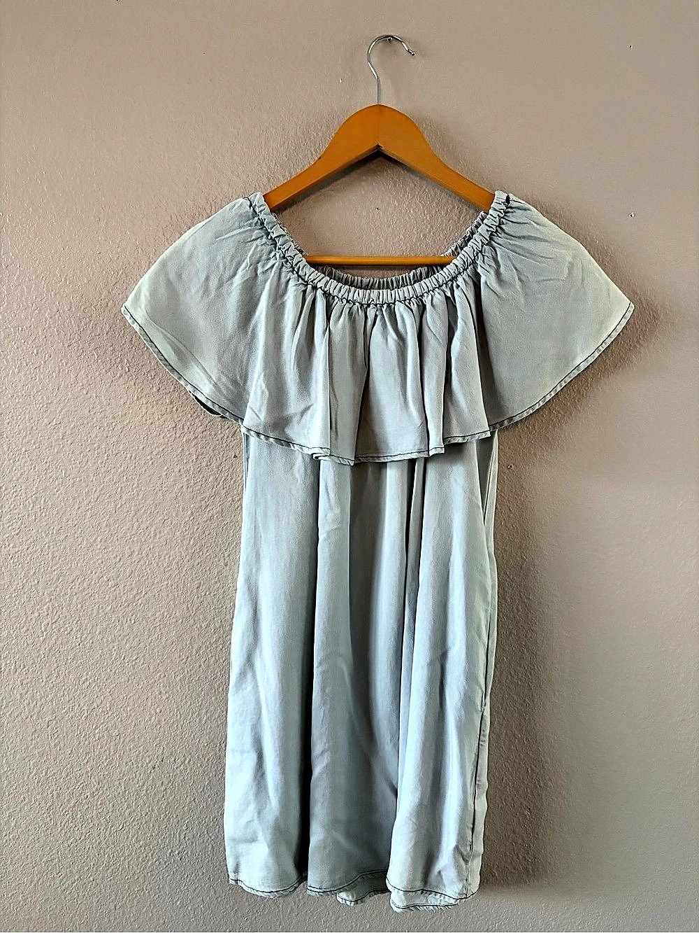 Flawless Mini Dress Off shoulder in Blue Size XS Like New
